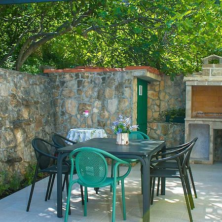 הוילה פודגורה Old Stone House Mario מראה חיצוני תמונה